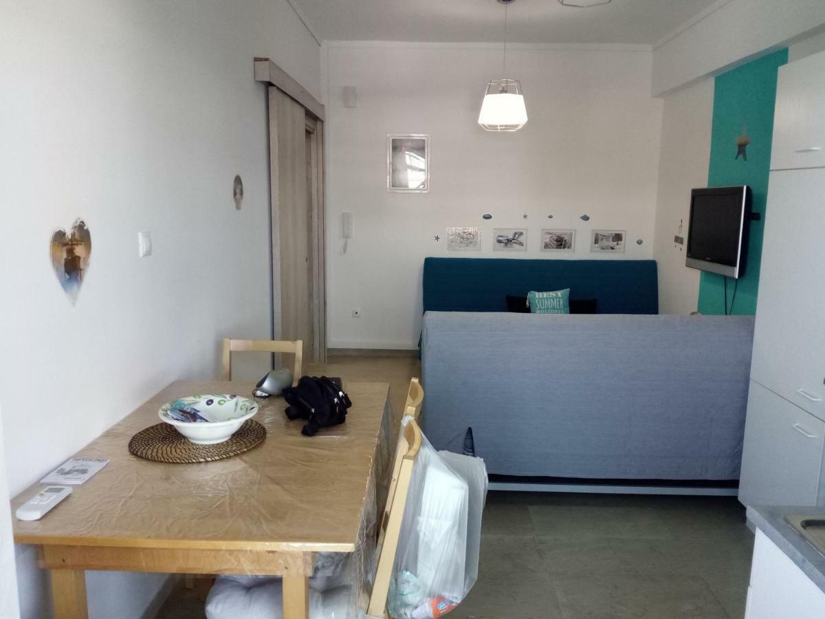 Jonnys Ferienwohnung Peraia  ภายนอก รูปภาพ